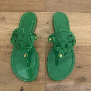 Tory Burch Miller sandals RARE kelly green patent